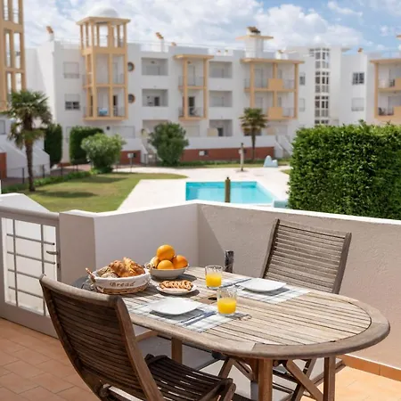 Apartment The Blue Wave - Privado Com Piscina Nazaré