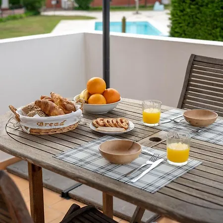 Apartman The Blue Wave - Privado Com Piscina Nazaré